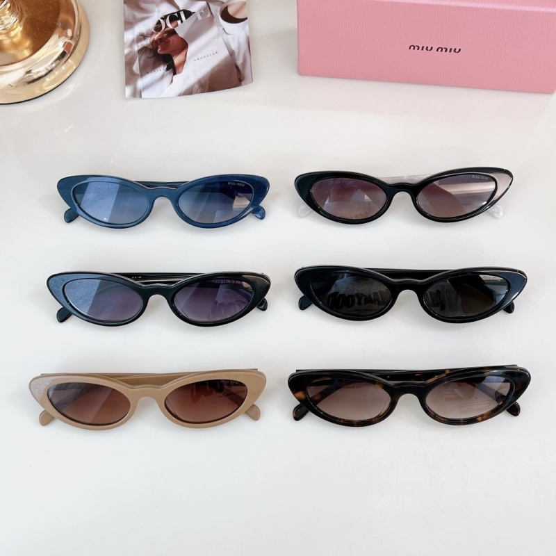 Miu miu Sunglasses